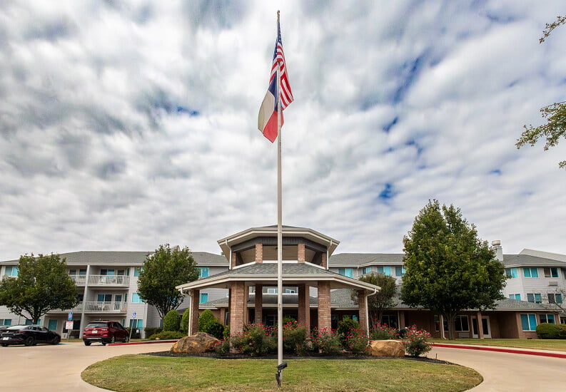 Front Outdoor Entrance of Senior Independent Living Facility Front Outdoor Entrance of Senior Independent Living Facility